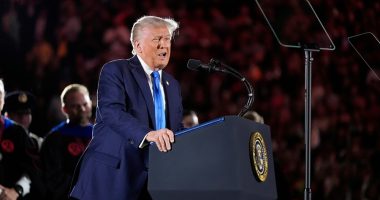 Trump says he's willing to extend TikTok ban pause again