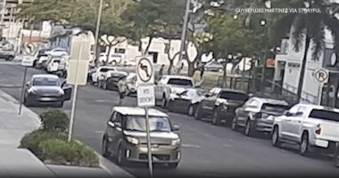 Video shows moment driver assaults 2 women in Hawaii
