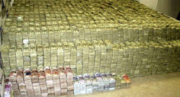 Celebrity Net Worth logo