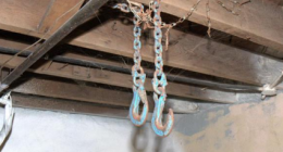 Wisconsin man accused of chaining up girl in basement, leaving her to drink puddle water