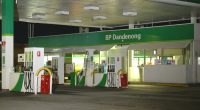 Woman struck with machete during carjacking at Melbourne petrol station