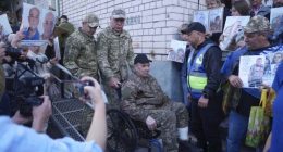 '50,000 troops': Ukraine says Russian advance halted