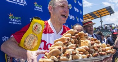 'I'm thrilled': Joey Chestnut returning to Nathan's Famous July 4th hot dog eating contest