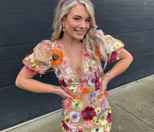 Olivia White, influencer and content creator