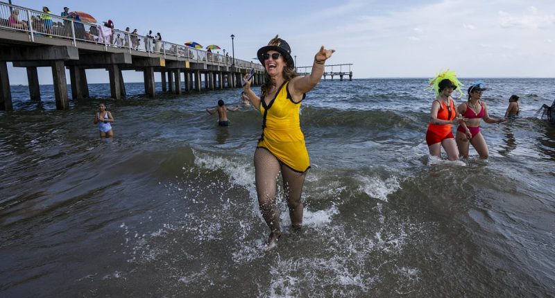 1.1k news homes being built on one of the US's most iconic beaches