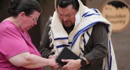2 more attacks on Jews heighten concerns about security in and around US synagogues