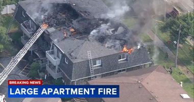 7 injured in fire at Joliet apartment building on North Essington Road, roadway closed: officials