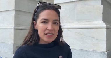 AOC gives hilarious take on Trump and Musk's explosive feud