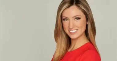 Alex Hogan Fox News Wikipedia, Age, Husband, Salary, Height |