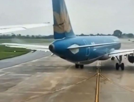 Two planes collided at Hanoi Airport.