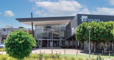 Victoria Police said five to six armed males were arï»¿guing with each other inside CS Square in Caroline Springs about 6:40pm on Friday.