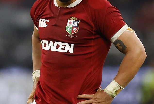 Sione Tuipulotu (pictured) has laughed off sledges from the stadium announcer at the Optus Stadium