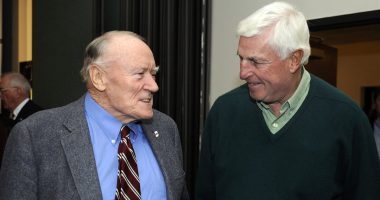 Bobby Knight and Indiana officials 'knew about sex abuse allegations against team doctor', new accusers claim