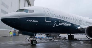 Boeing slightly trims projection for 20-year jet demand