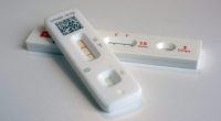 COVID variant may cause 'razor blade' sore throats