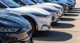 Car dealer veteran reveals dirty tricks salesmen use