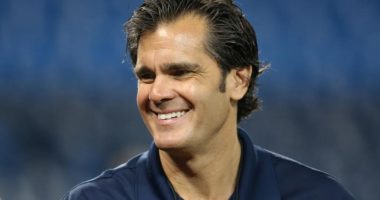 Cardinals announcer Chip Caray accidentally says slur in on-air slip-up