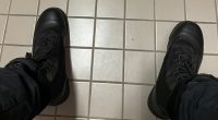 Cat-obsessed gunman posted snap of his FEET moments before killing ten