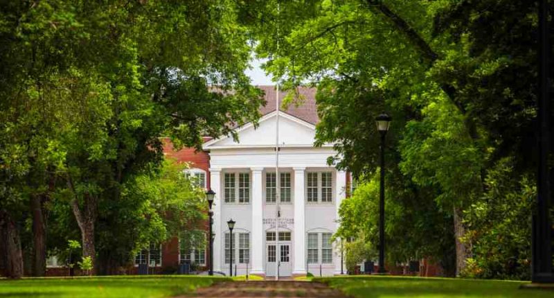 Chatham officials plan for temporary hurricane HQ on GSU campus