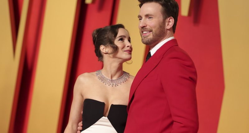 Chris Evans says he proposed to wife Alba Baptista in Portuguese: “I had practiced all week”