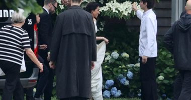 Clinton aide Huma Abedin weds billionaire Soros heir in the Hamptons