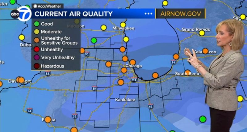 Current air quality Chicago: Canadian wildfire smoke leading to high AQI in Illinois, Indiana counties with alert in effect