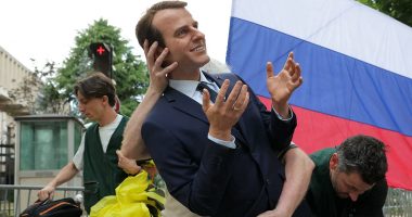 Emmanuel Macron waxwork is STOLEN by Greenpeace activists