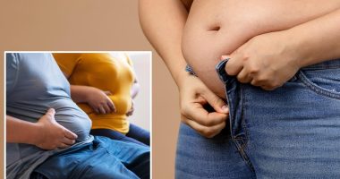Excess belly fat has 'surprising' link to chronic skin condition: study