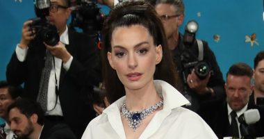 Experts reveal what 30-year-olds should look like now