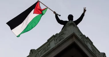 Federal judge again blocks deportation of anti-Israel Columbia protester