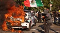 Florida sheriff threatens to KILL violent protesters
