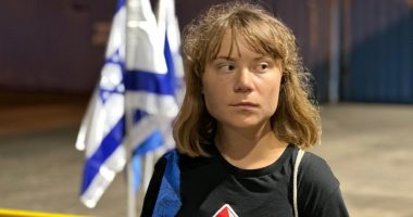 Greta Thunberg arriving on dry land.