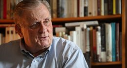 Groundbreaking author Edmund White dies