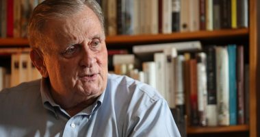 Groundbreaking author Edmund White dies