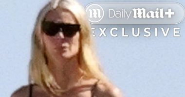 Gwyneth Paltrow debuts 'IDGAF' figure on yacht vacation