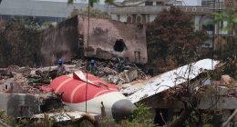 Hero Air India plane crash pilot 'saved dozens of people's lives'