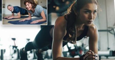 How long you should be able to do a plank at every age