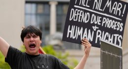 Kilmar Abrego Garcia's lawyers ask judge to send him to Maryland to prevent deportation