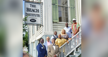 King-Tisdell Cottage Foundation holds new board member reception