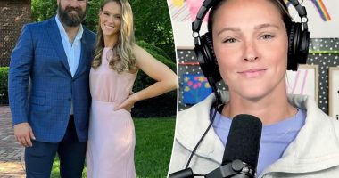 Kylie Kelce chides 'drooling' Jason Kelce fans fawning over 'thirst traps'