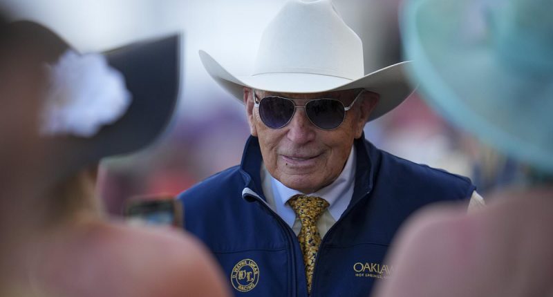 Legendary Hall of Fame horse trainer and face of the sport dead at 89