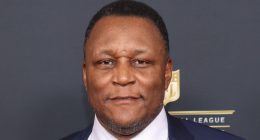 Legendary NFL running back reveals he has had a heart attack