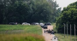 Man suspected of shooting 2 Minnesota lawmakers caught, AP sources says