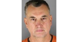 Man suspected of shooting 2 Minnesota lawmakers surrenders to police