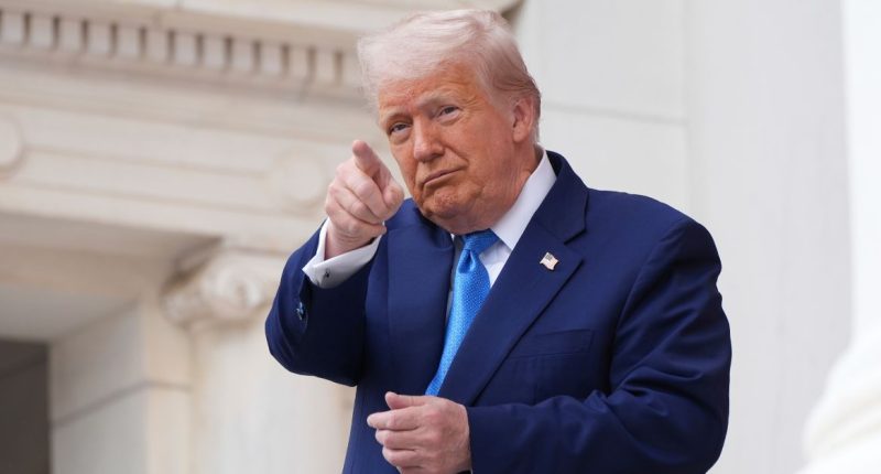 Man threatened to kill Trump, 'blow his brains out': Feds