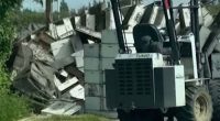 There was a buzz in the air on Friday (local time) in north-western Washington state as about 250 million honeybees escaped a commercial truck that overturned.The truck hauling an estimated 31,751 kilograms of honeybee hives rolled over around 4am close to the Canadian border near Lynden, the Whatcom County Sheriff's Office said in social media posts.