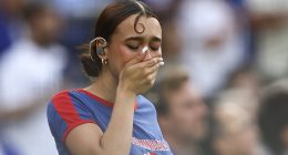 National anthem singer launches ICE protest... but it ends in tears