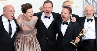 Neil Patrick Harris kicks off the Emmy Awards