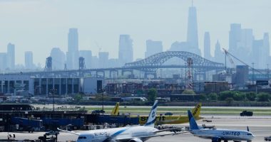 Newark airport runway project wraps up early, so when will flight limits ease?