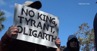 'No Kings' protests take place in Jacksonville, Florida